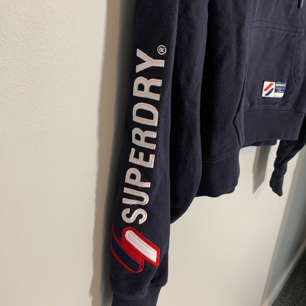 Superdry Navy Cropped Fitted Hoodie Athletic Logo Sleeve Pullover Women Small - Picture 3 of 10
